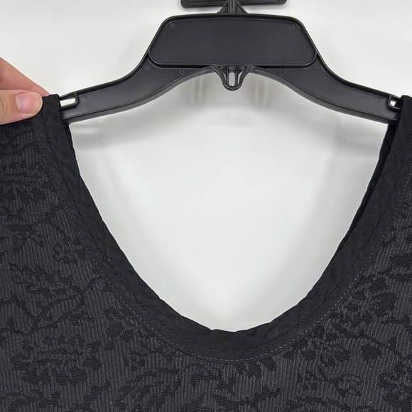 CP Shades Floral Jacquard Blouse Size Small - Picture 2 of 6